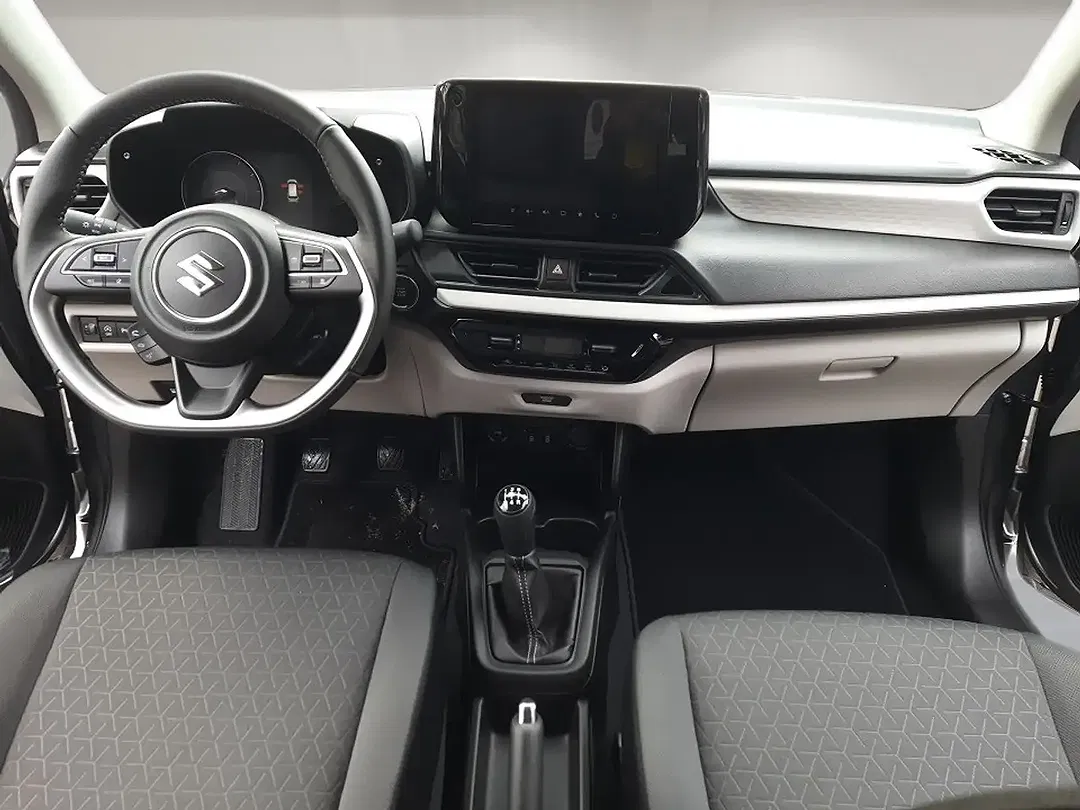 Suzuki Swift - Thumbnail 11