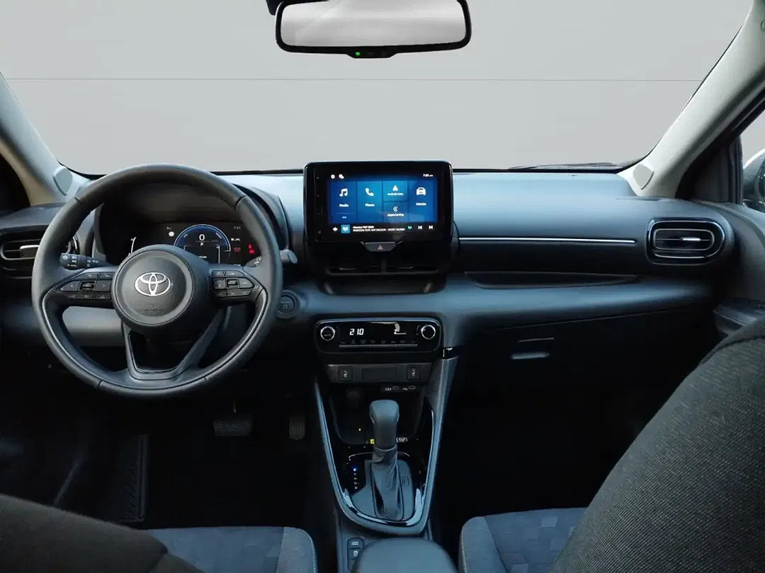 Toyota Yaris - Thumbnail 13
