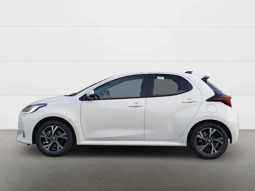 Toyota Yaris - Thumbnail 3
