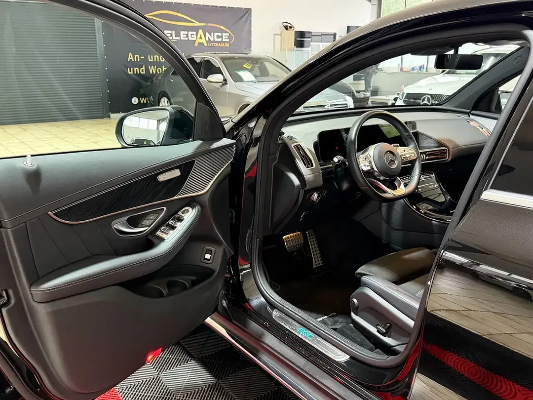 Mercedes-Benz EQC 400 - Thumbnail 8
