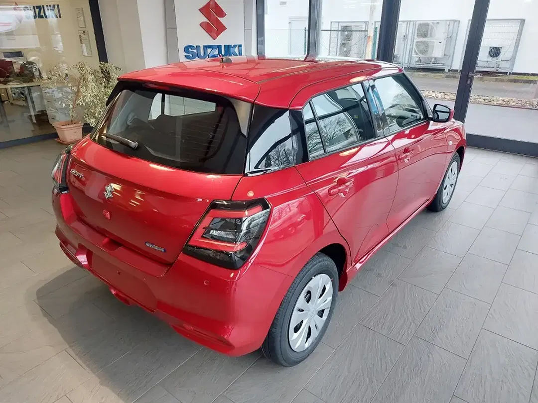 Suzuki Swift - Thumbnail 7
