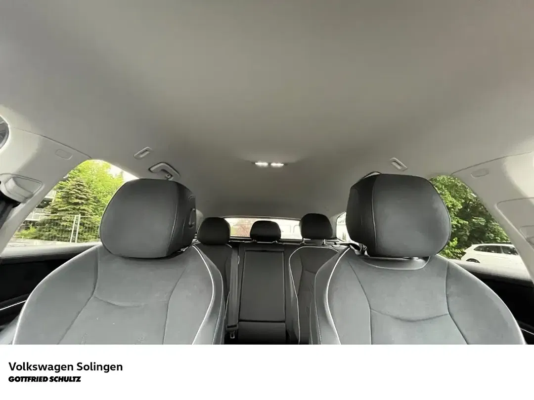 Volkswagen Passat Variant - Thumbnail 11