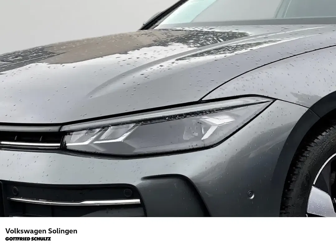 Volkswagen Passat Variant - Thumbnail 2
