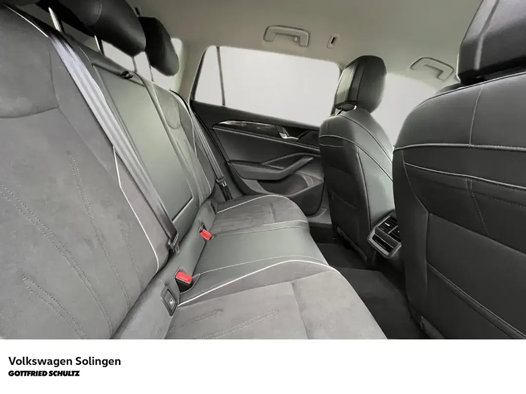 Volkswagen Passat Variant - Thumbnail 4