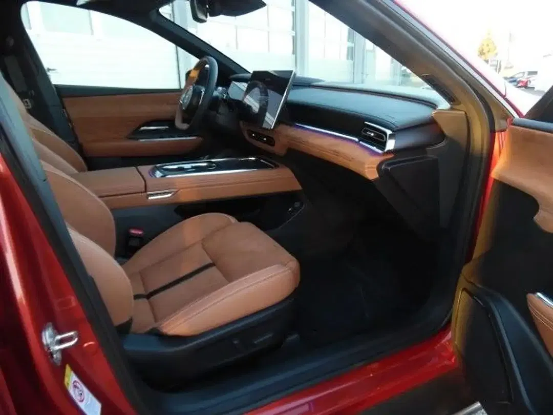 Mazda 6e - Thumbnail 10