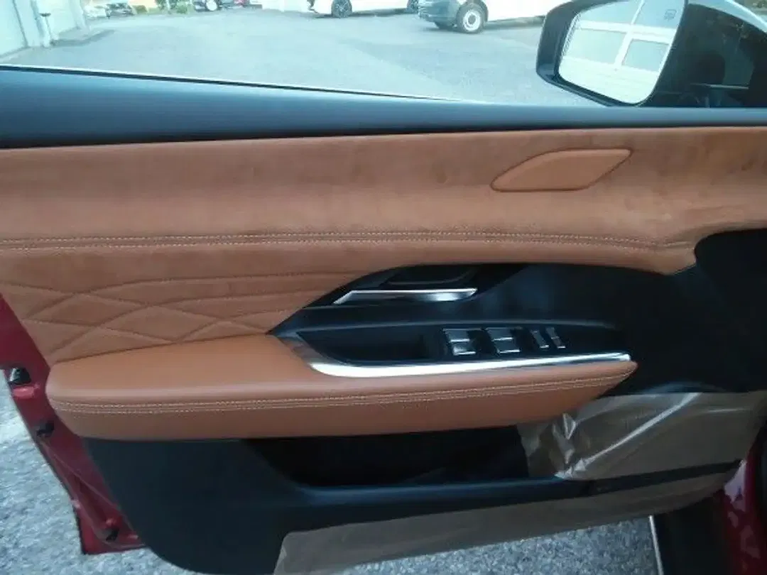 Mazda 6e - Thumbnail 3