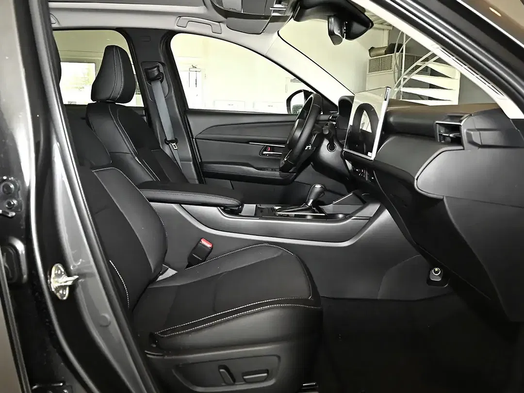 Mazda CX-5 - Thumbnail 2