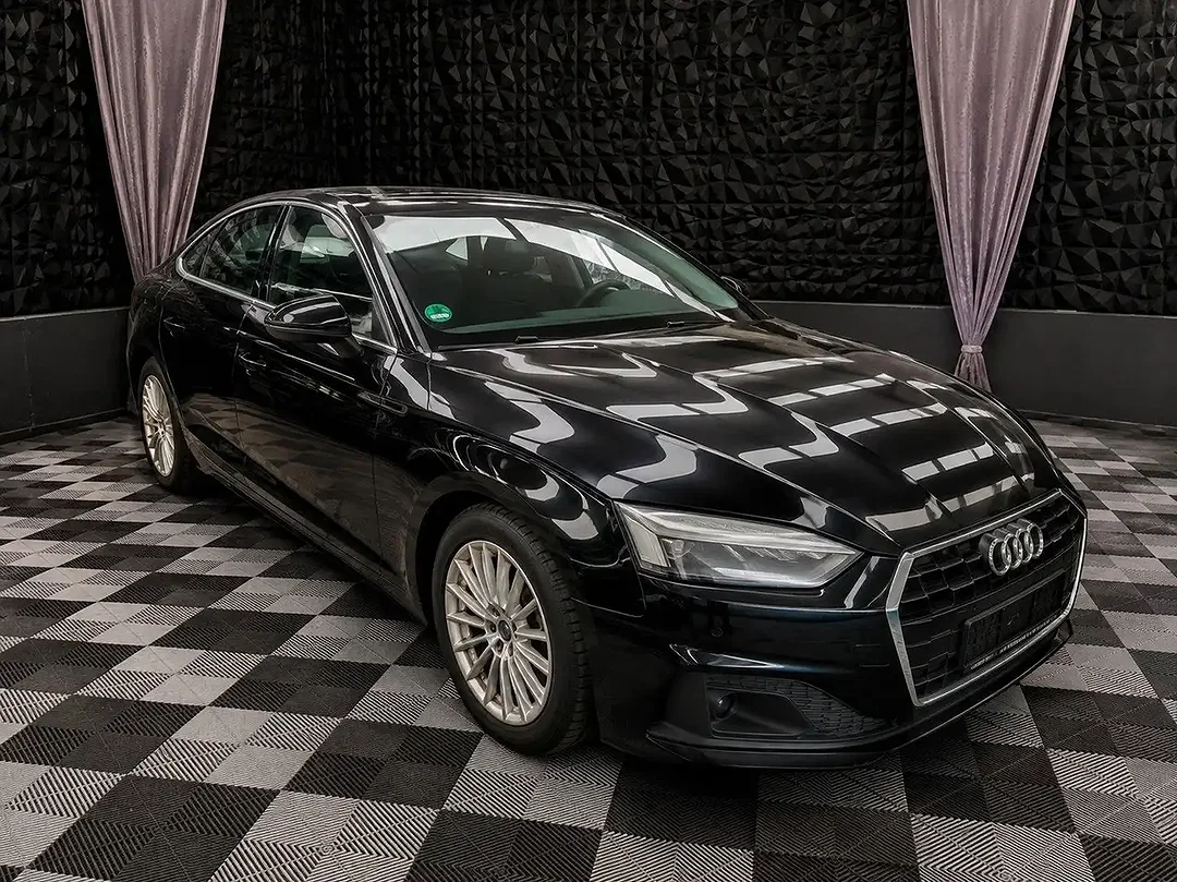 Audi A5 - Afbeelding 1