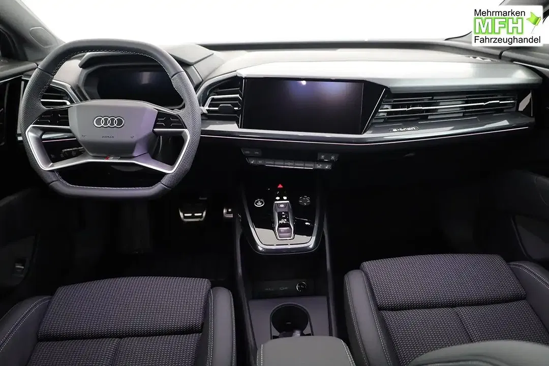 Audi Q4 e-tron - Thumbnail 5