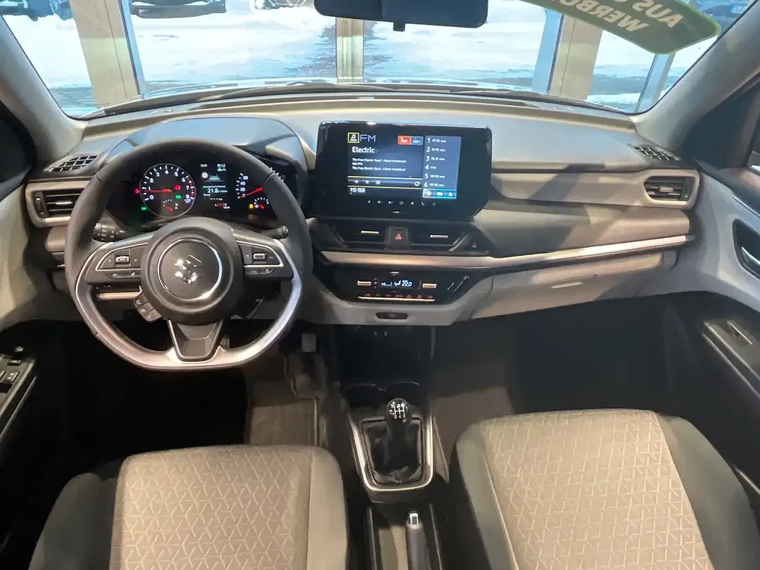 Suzuki Swift - Thumbnail 14
