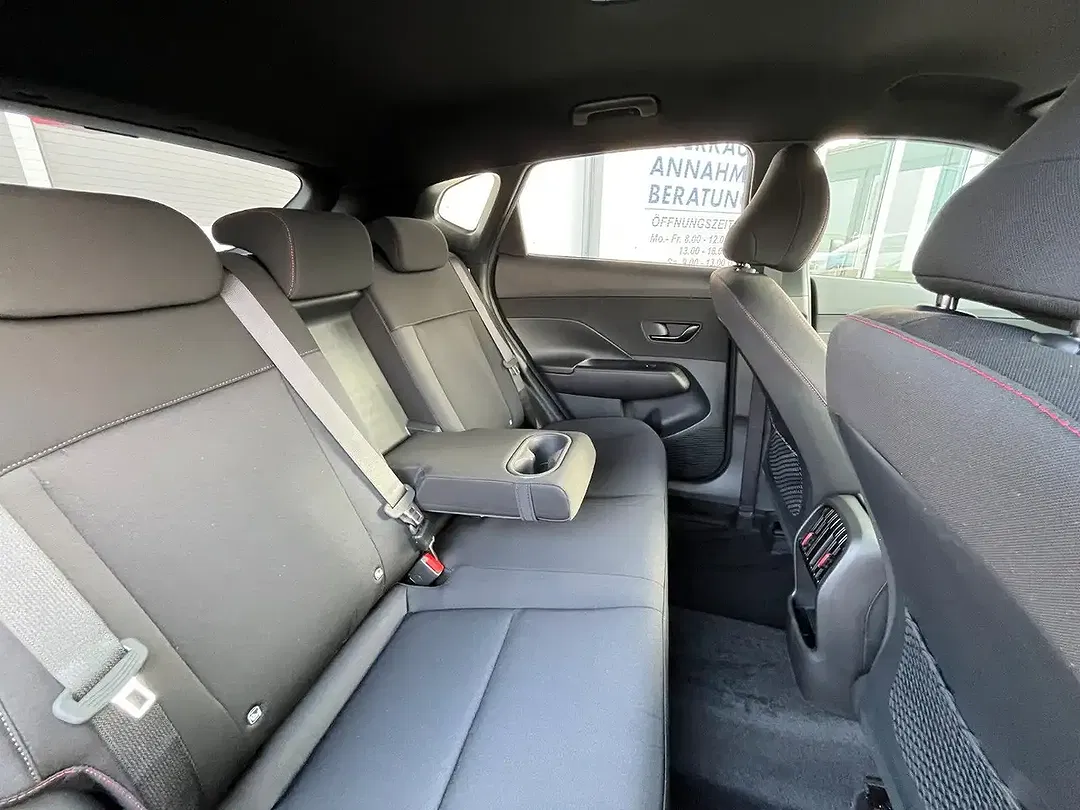 Hyundai KONA - Thumbnail 11
