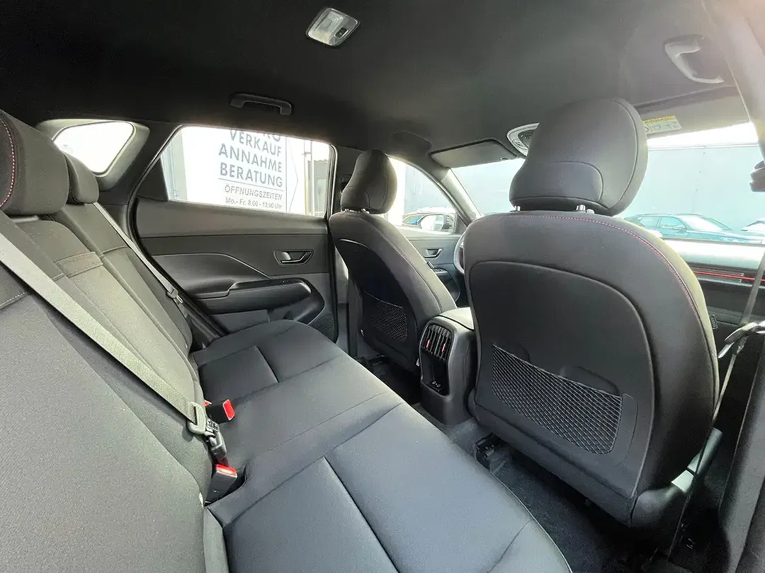 Hyundai KONA - Thumbnail 9