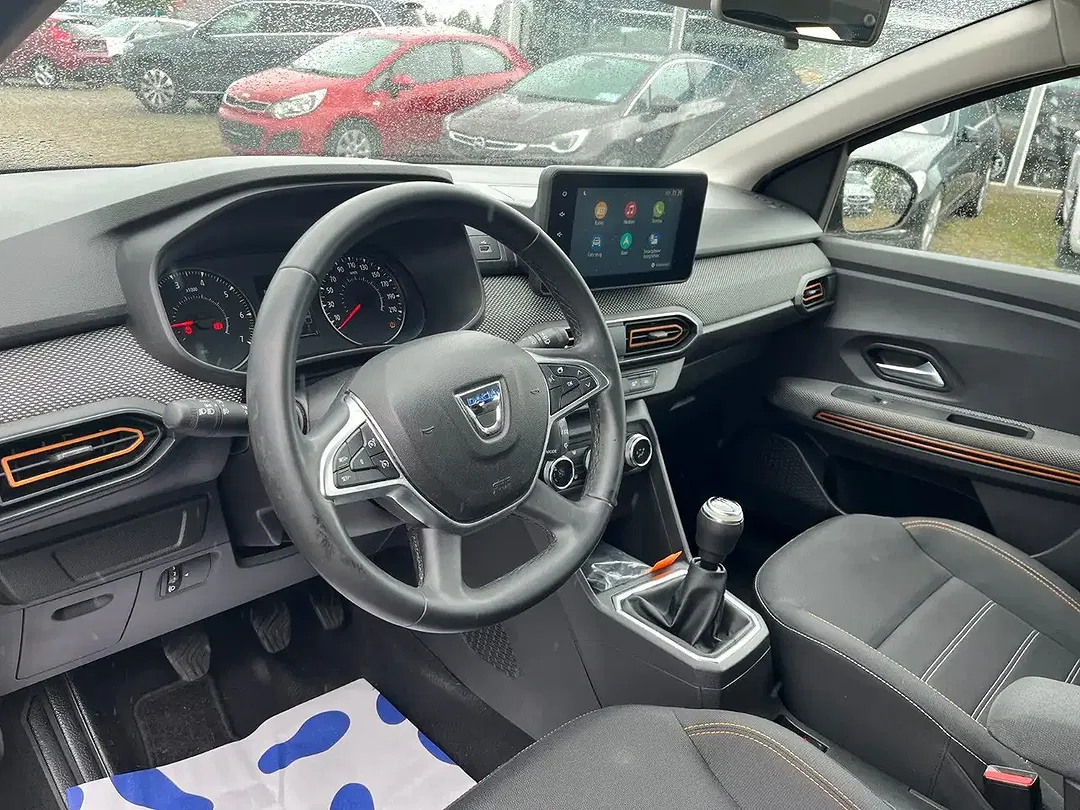 Dacia Sandero - Thumbnail 12