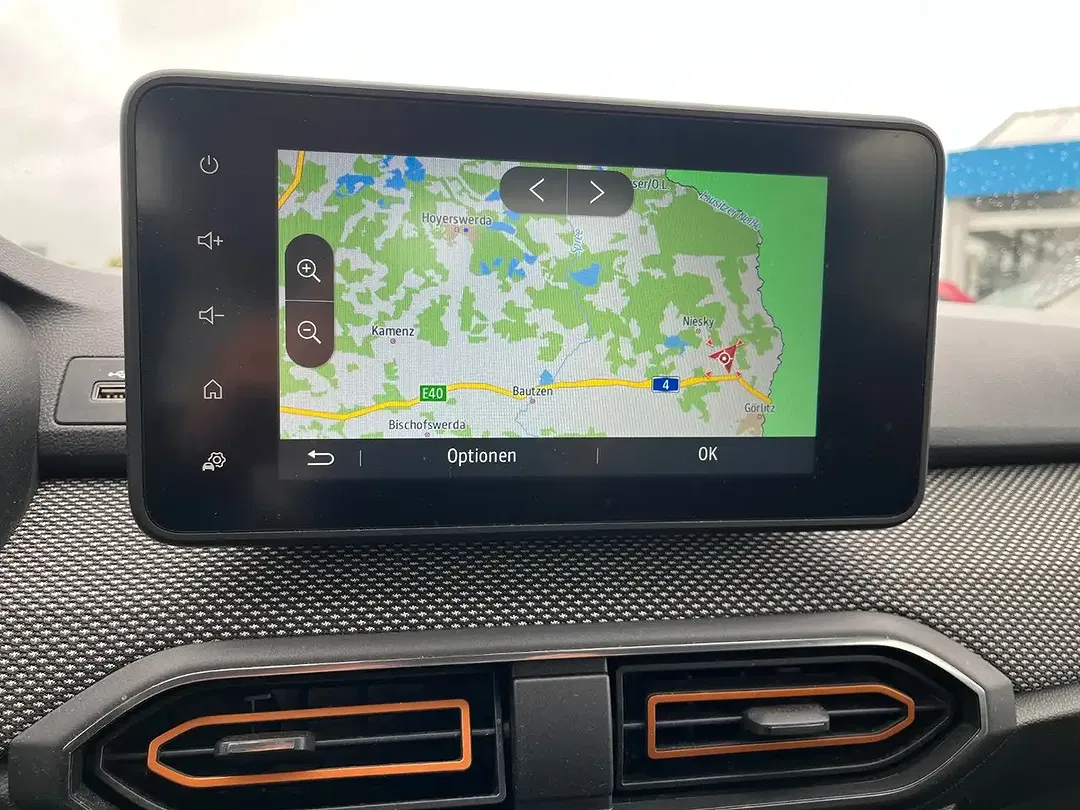 Dacia Sandero - Thumbnail 15