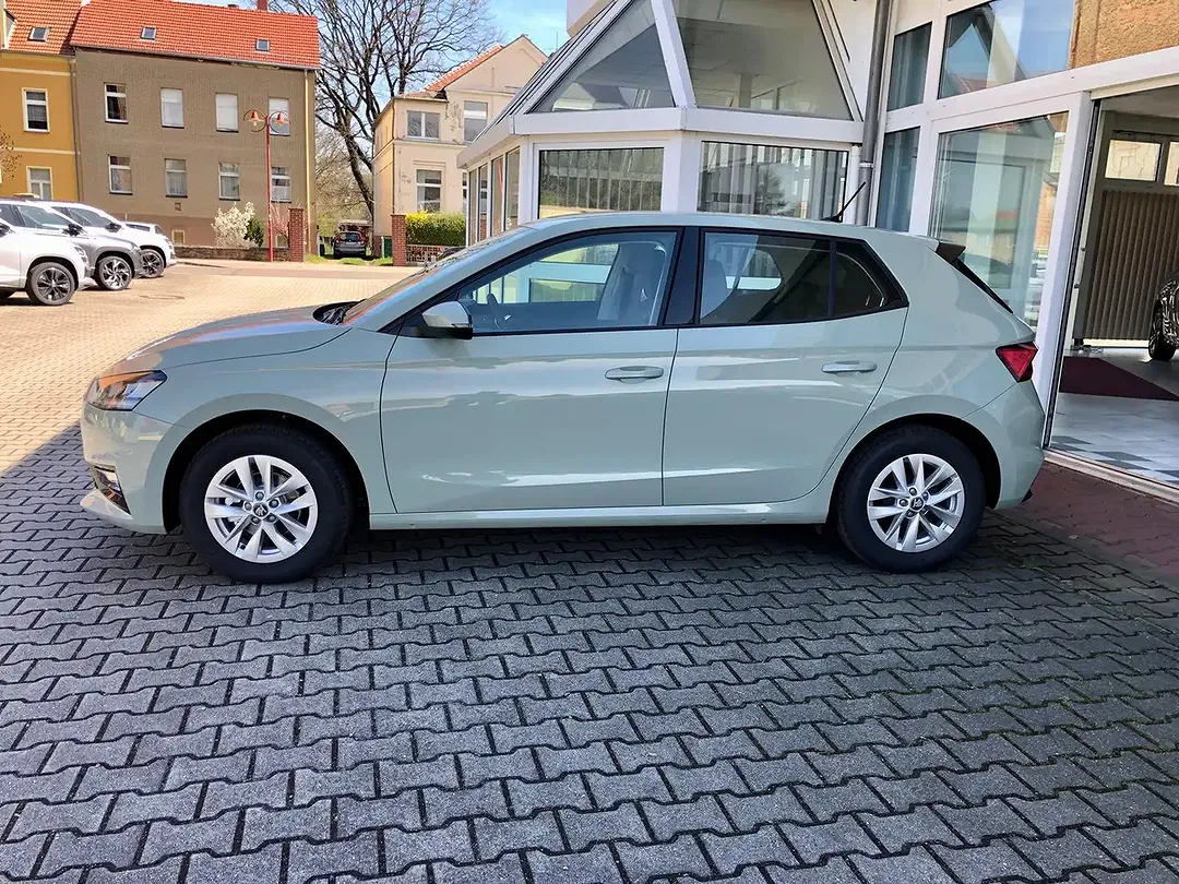 Skoda Fabia - Thumbnail 5