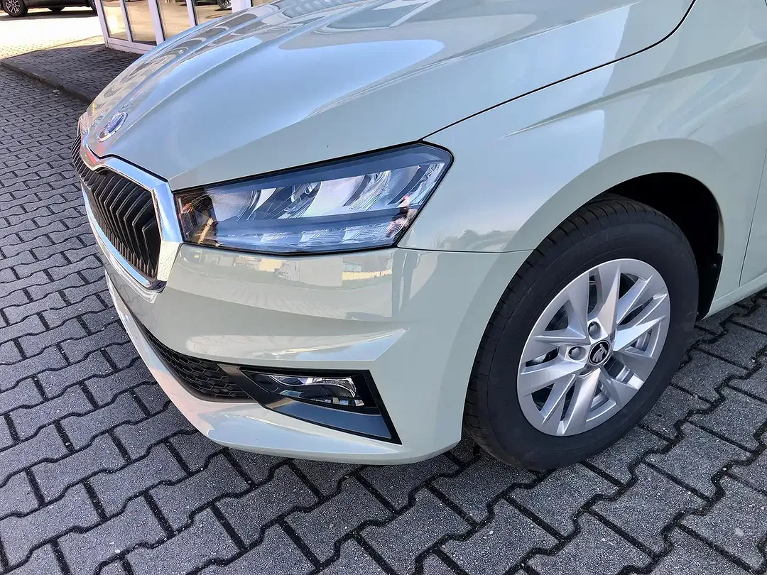 Skoda Fabia - Thumbnail 9