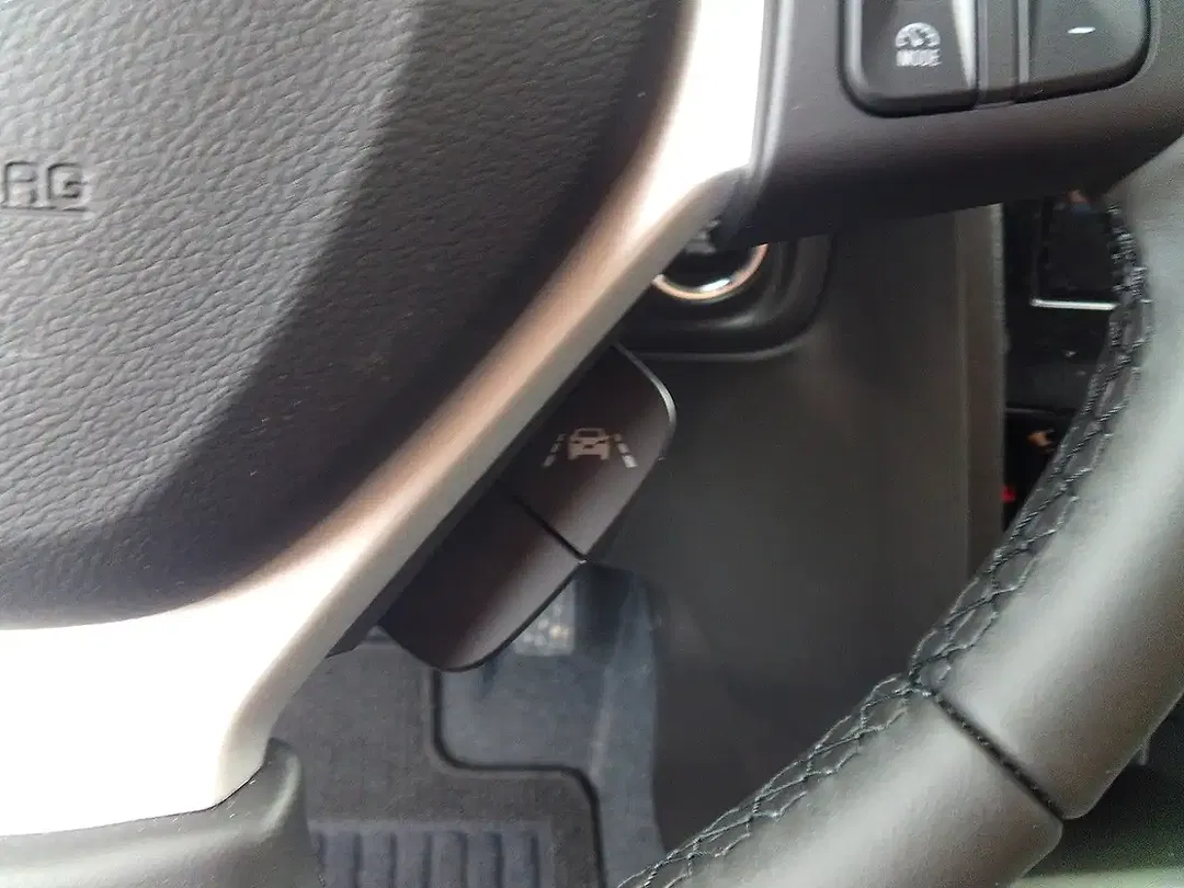 Suzuki Vitara - Thumbnail 15