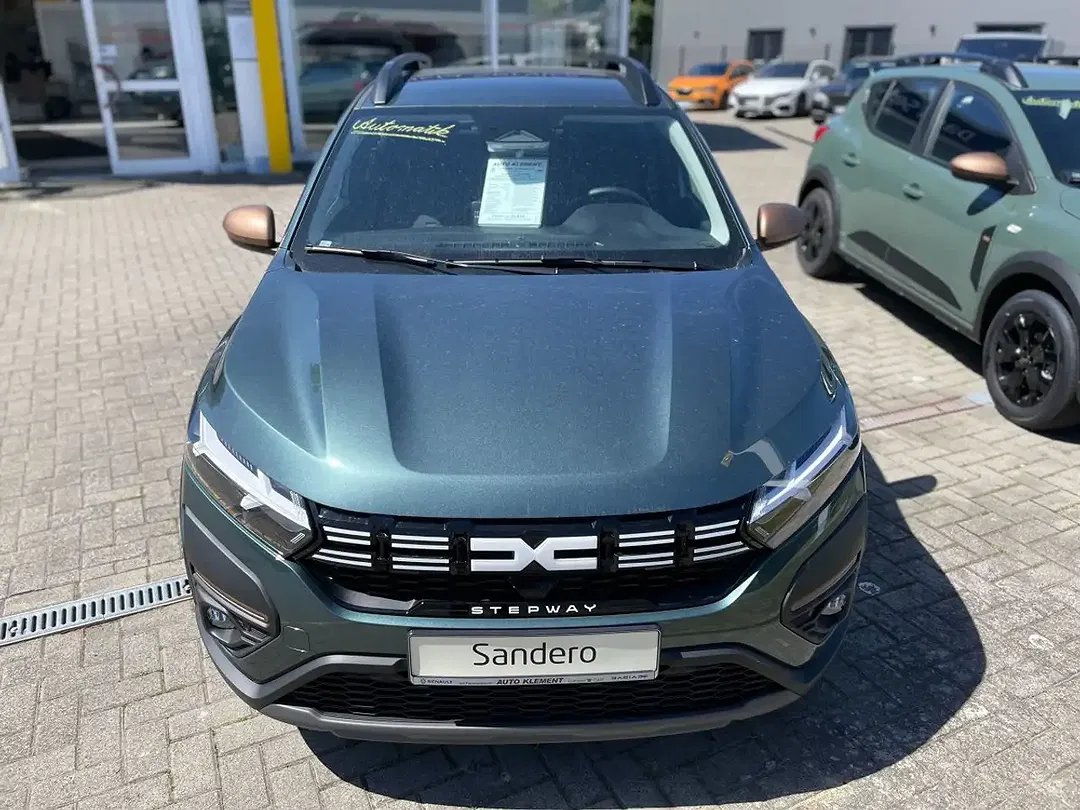 Dacia Sandero - Thumbnail 3