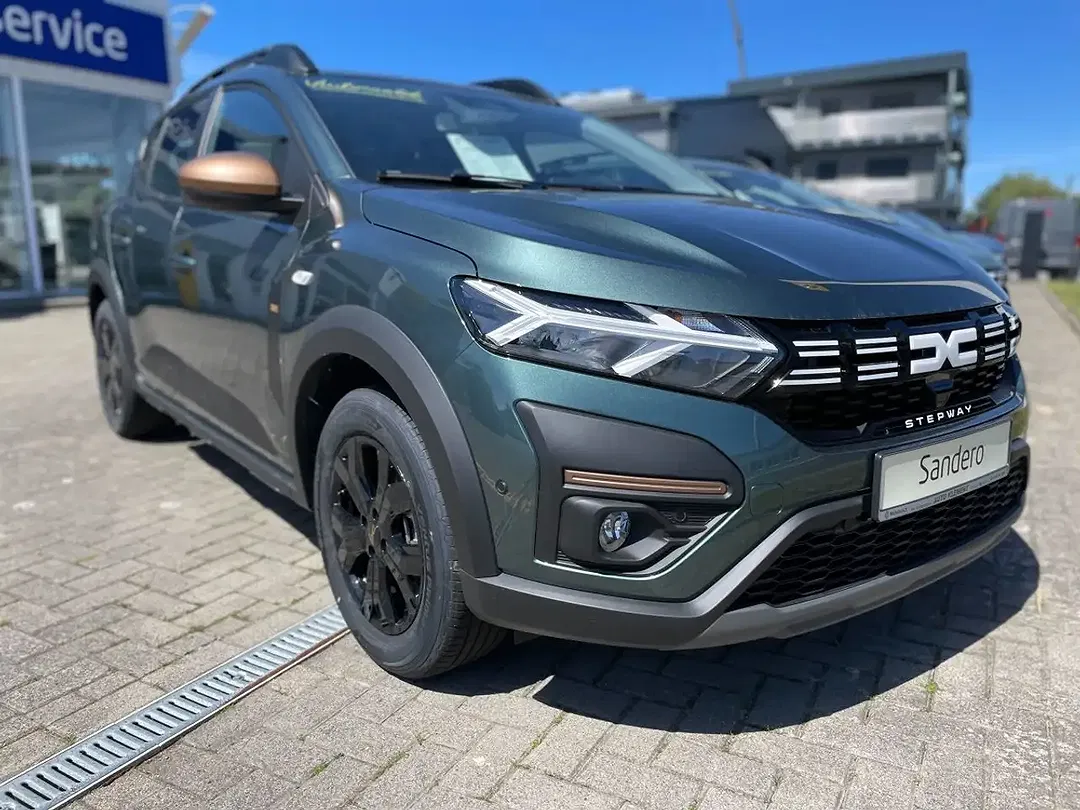 Dacia Sandero - Thumbnail 4