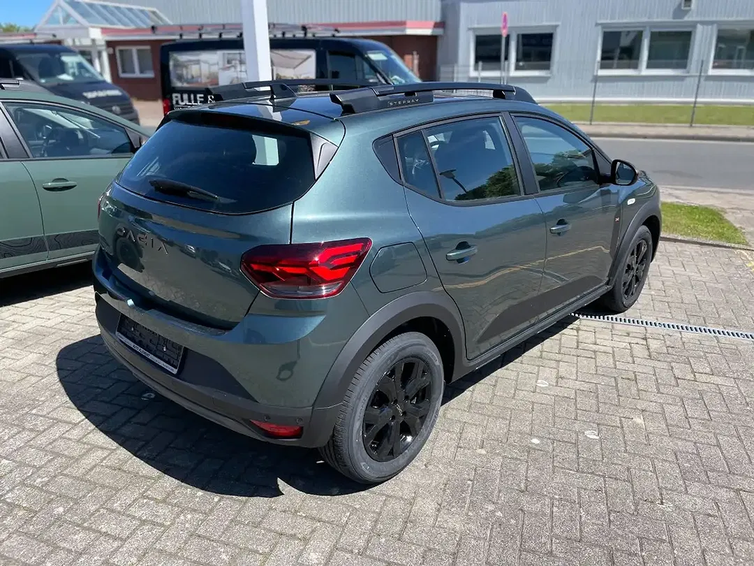 Dacia Sandero - Thumbnail 7