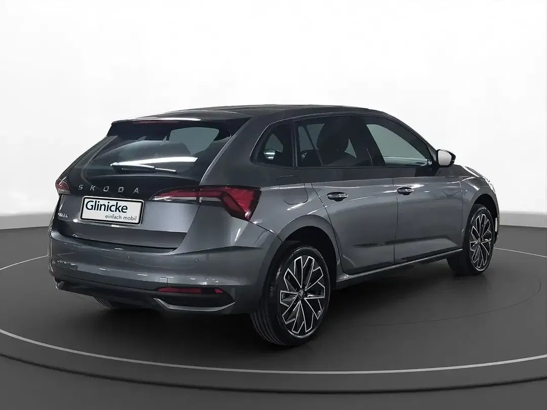 Skoda Scala - Thumbnail 2