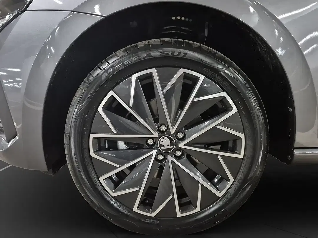 Skoda Scala - Thumbnail 6
