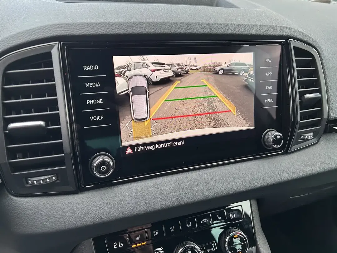 Skoda Karoq - Thumbnail 15