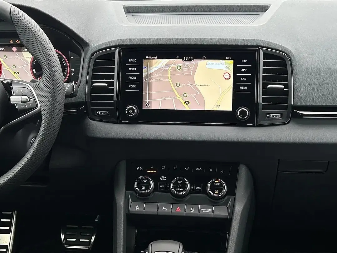 Skoda Karoq - Thumbnail 6