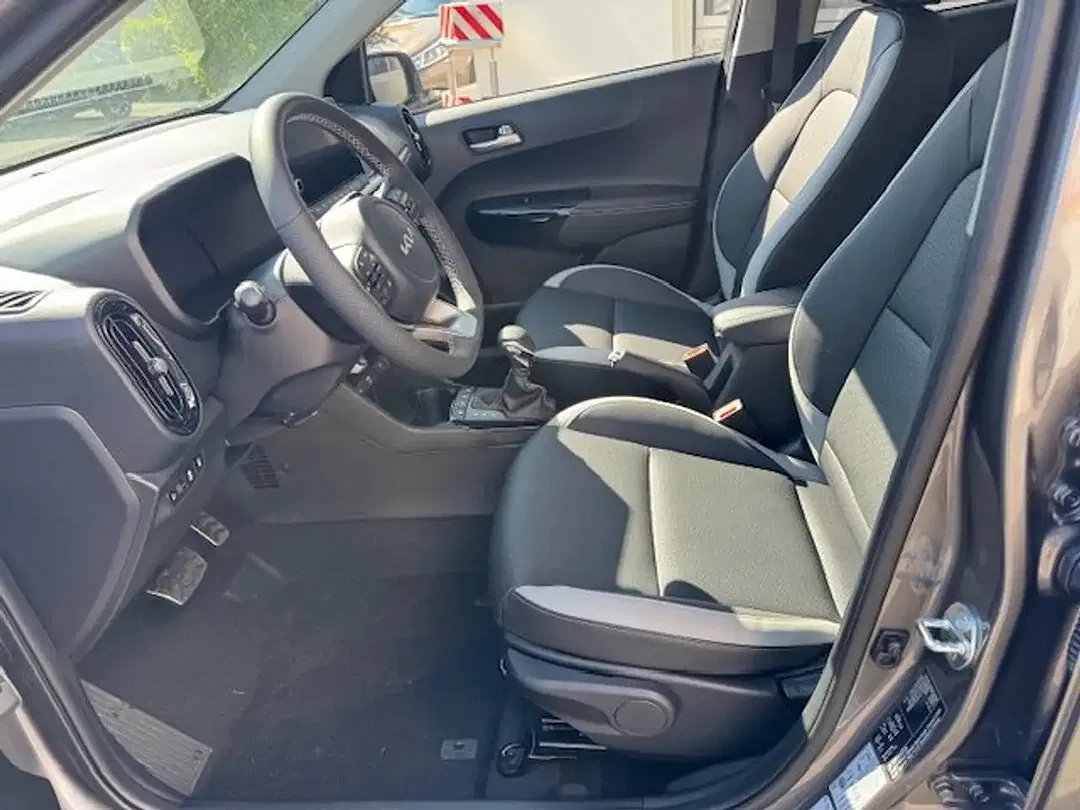 Kia Picanto - Thumbnail 9