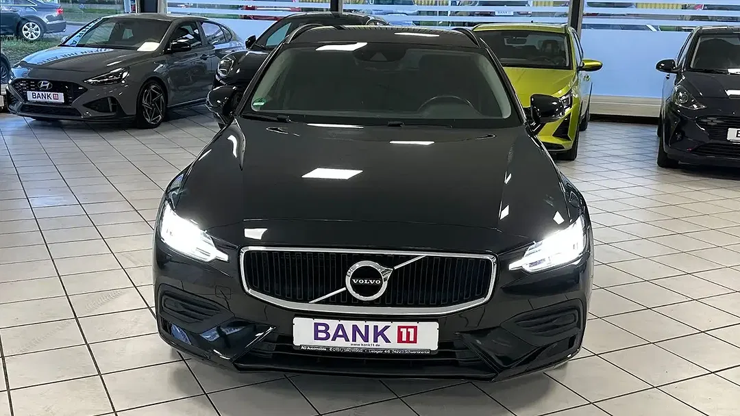Volvo V60 Momentum Core