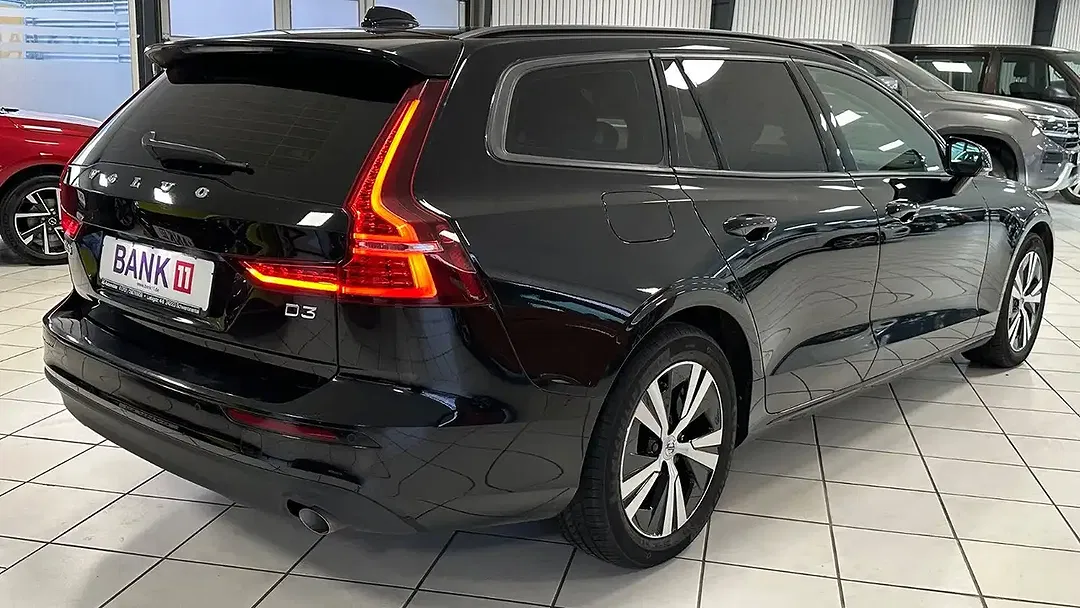 Volvo V60 - Thumbnail 10