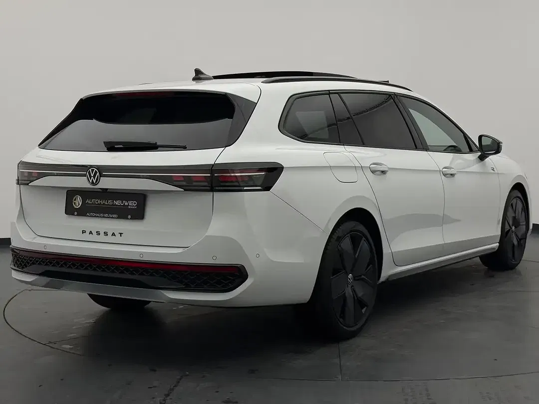 Volkswagen Passat Variant - Thumbnail 11