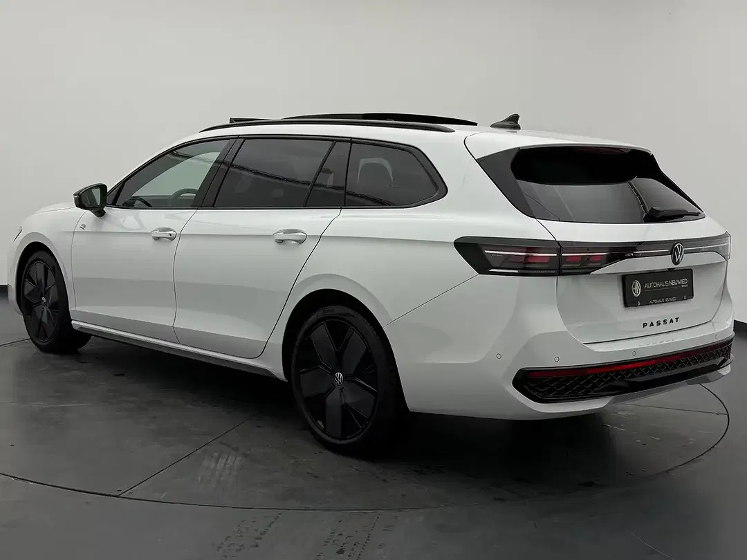 Volkswagen Passat Variant - Thumbnail 8