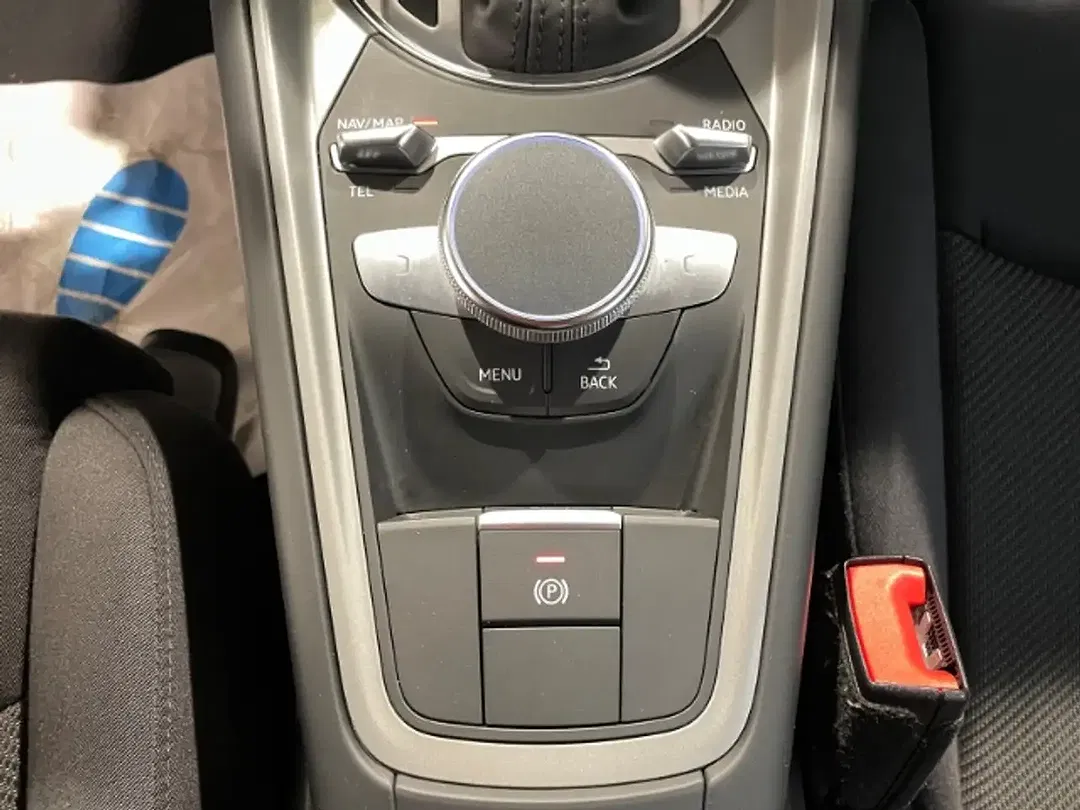 Audi TT - Thumbnail 12
