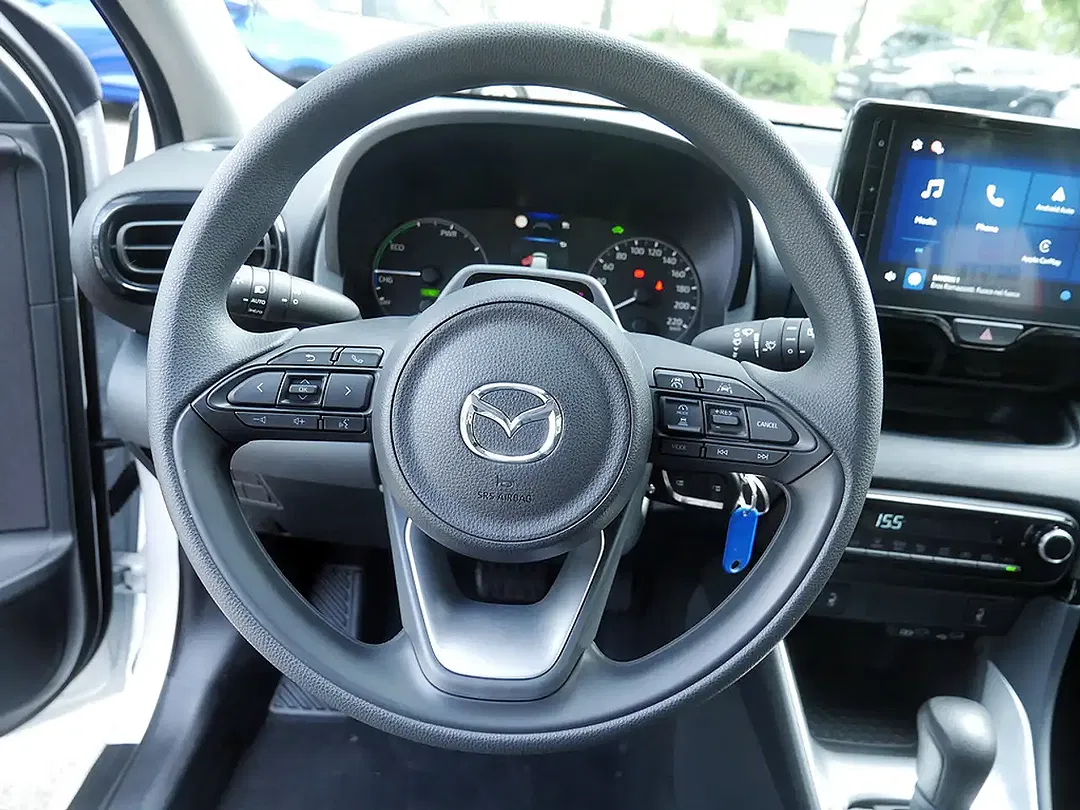 Mazda 2 - Thumbnail 11