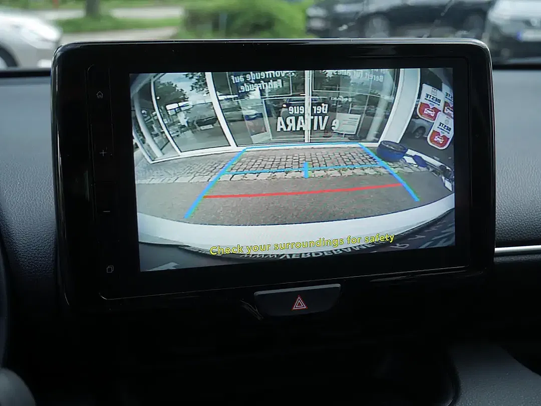 Mazda 2 - Thumbnail 13