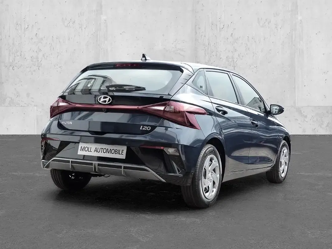 Hyundai i20 - Thumbnail 2