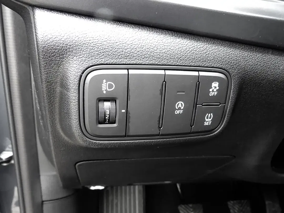 Hyundai i20 - Thumbnail 9