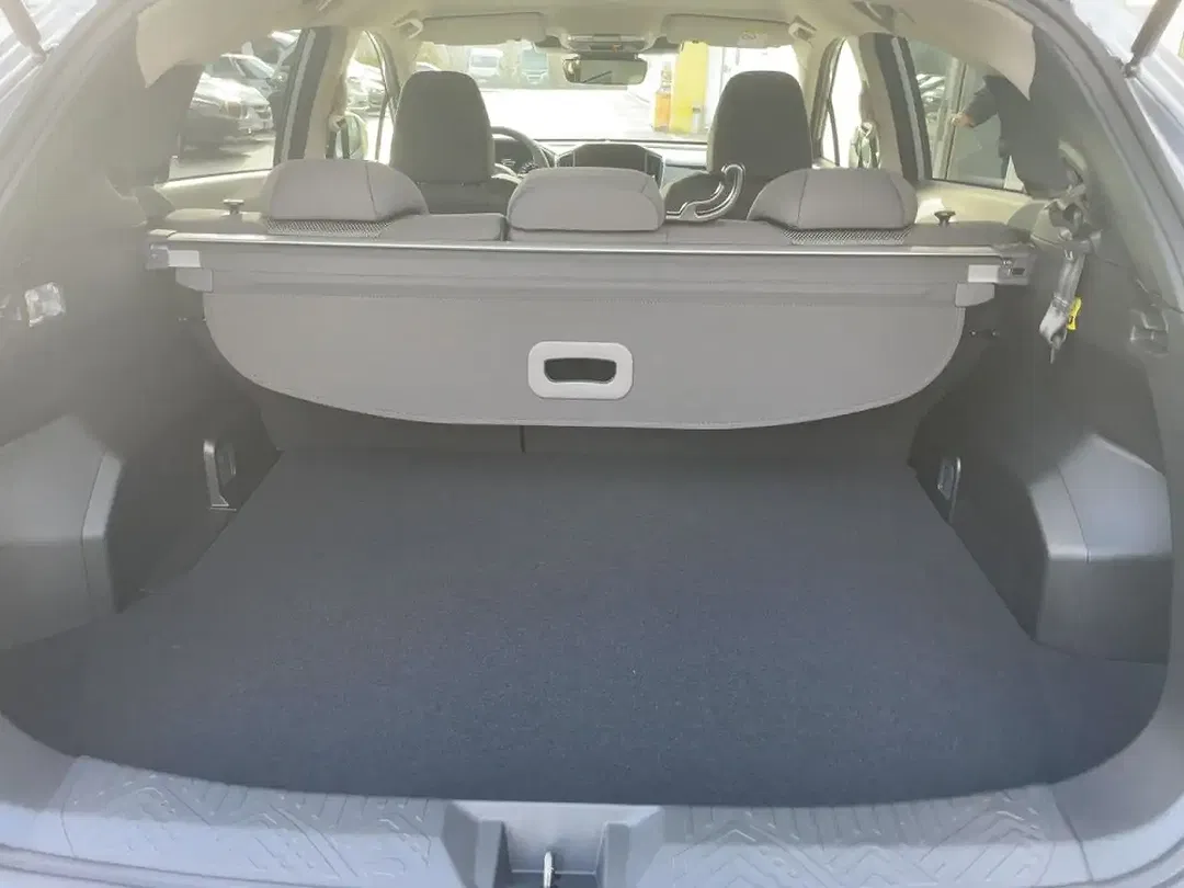 Subaru Crosstrek - Thumbnail 8