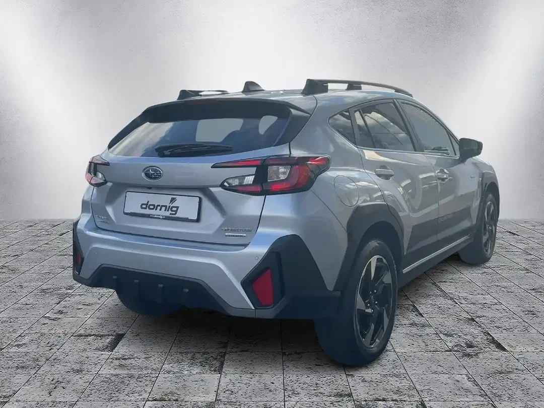 Subaru Crosstrek - Thumbnail 3