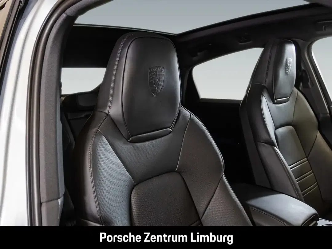 Porsche Cayenne - Thumbnail 13