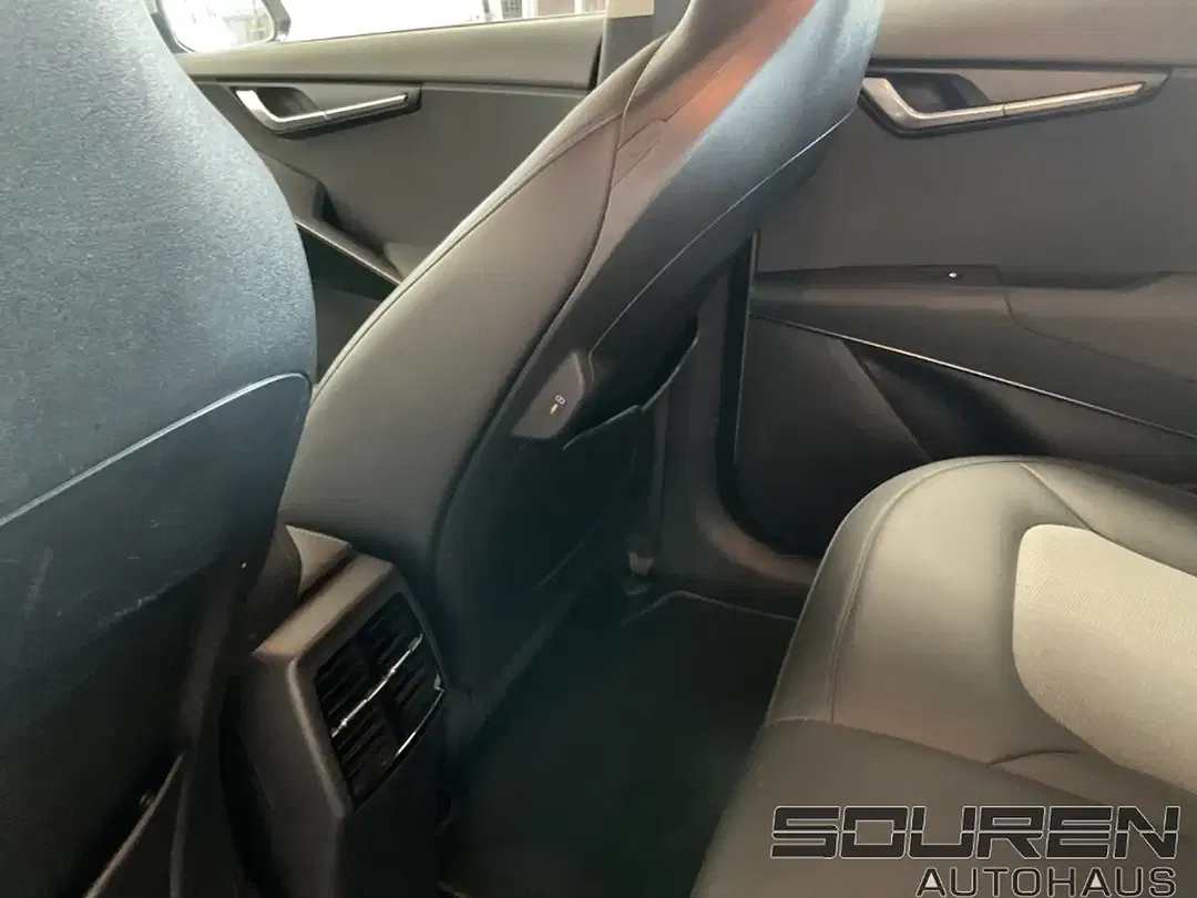 Kia Niro - Thumbnail 14
