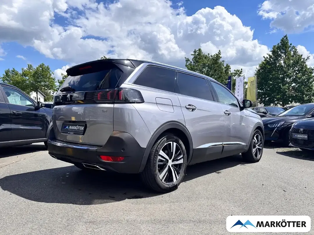 Peugeot 5008 - Thumbnail 3