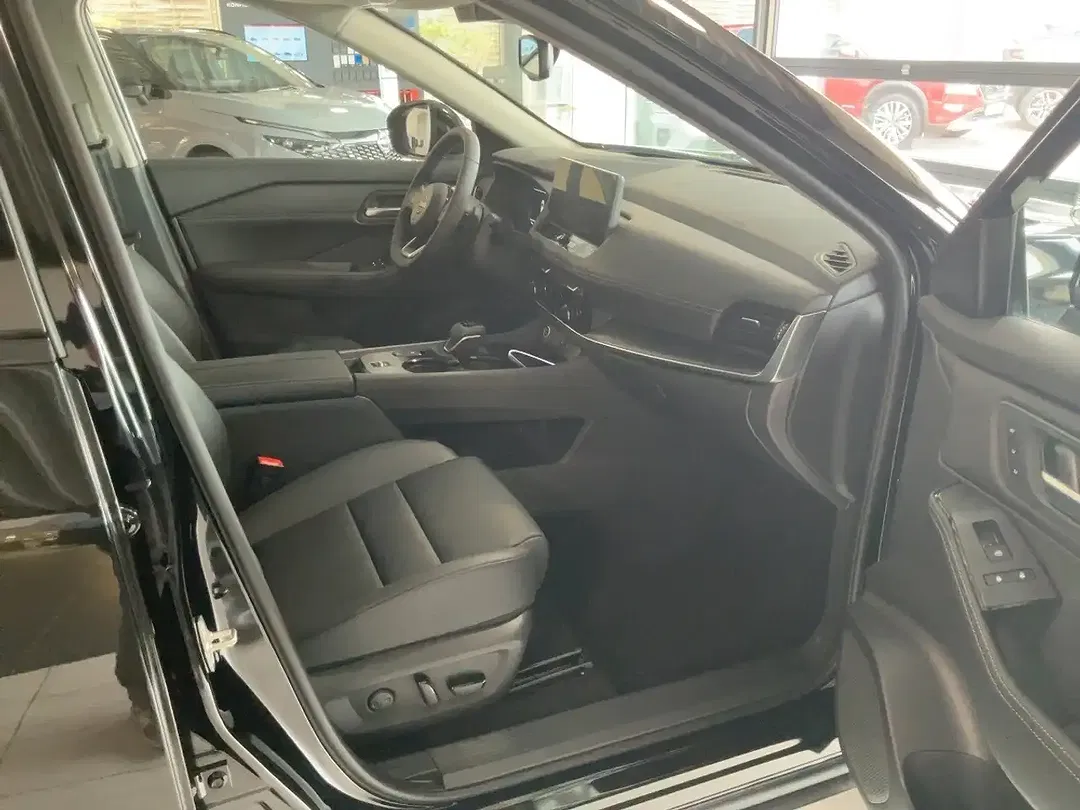 Nissan X-Trail - Thumbnail 11