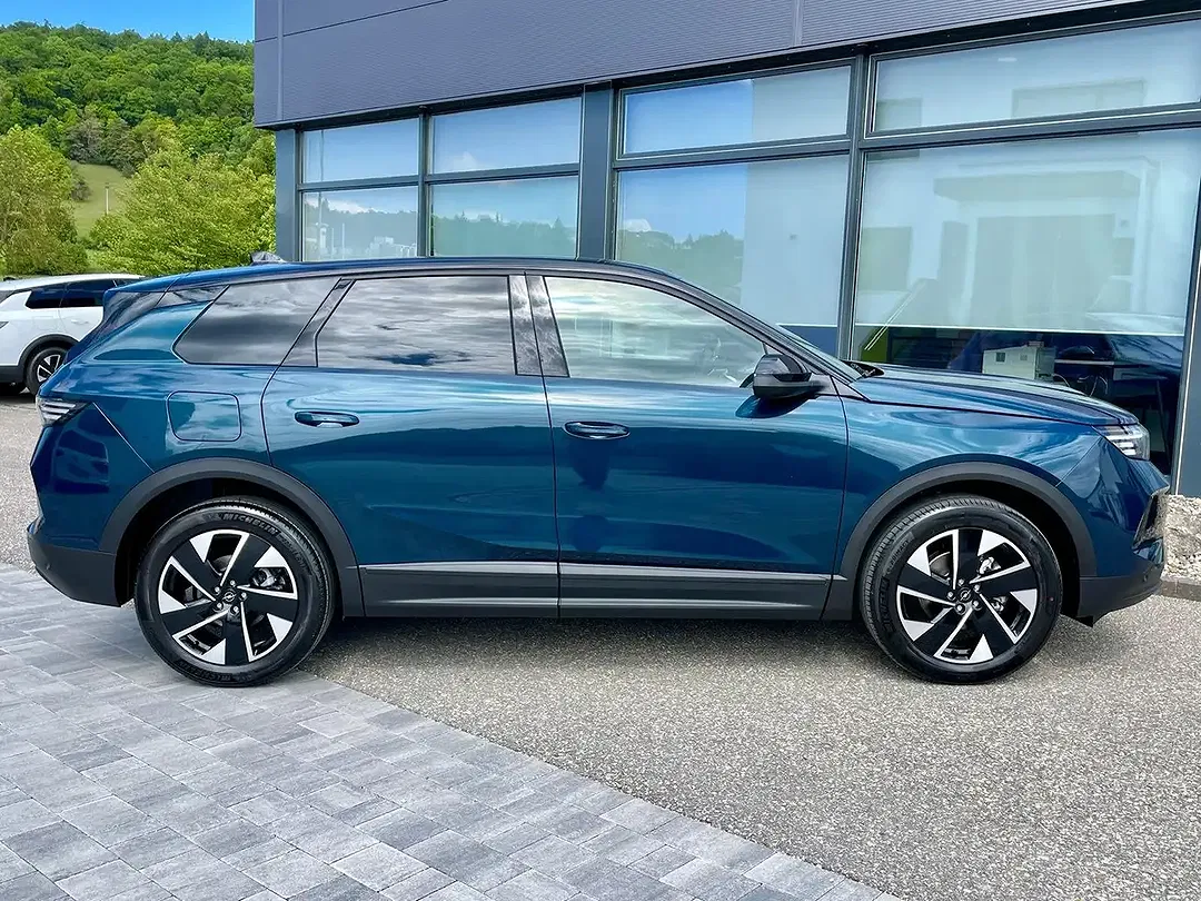 Opel Grandland - Thumbnail 8