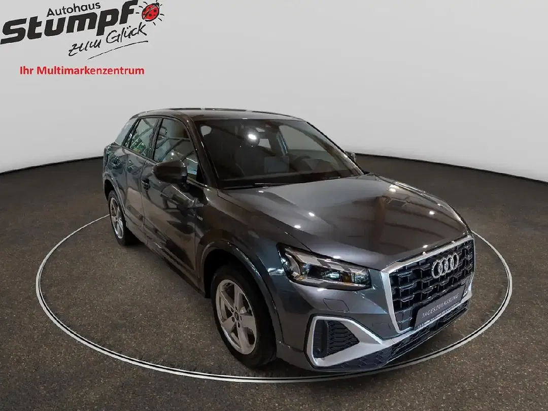 Audi Q2 - Thumbnail 3