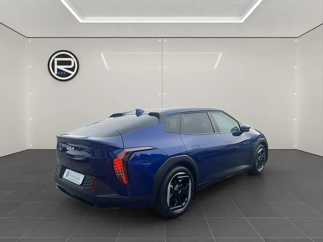 Kia EV4 - Thumbnail 7