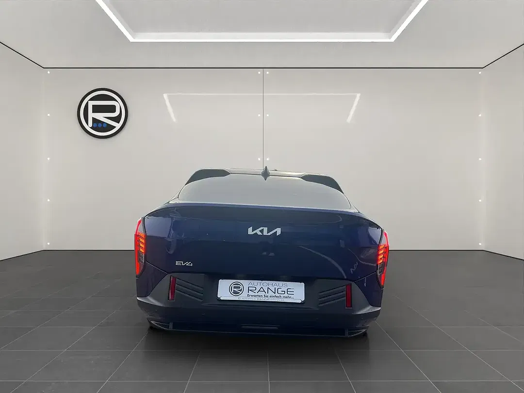 Kia EV4 - Thumbnail 8