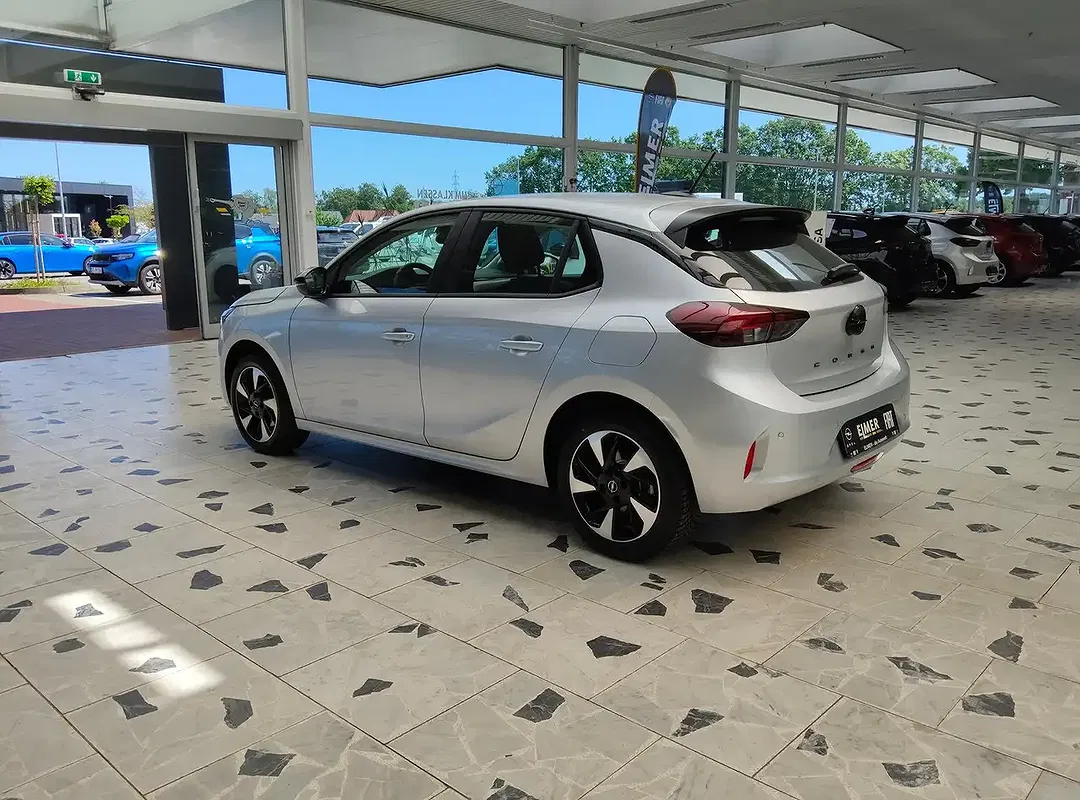 Opel Corsa-e - Thumbnail 3