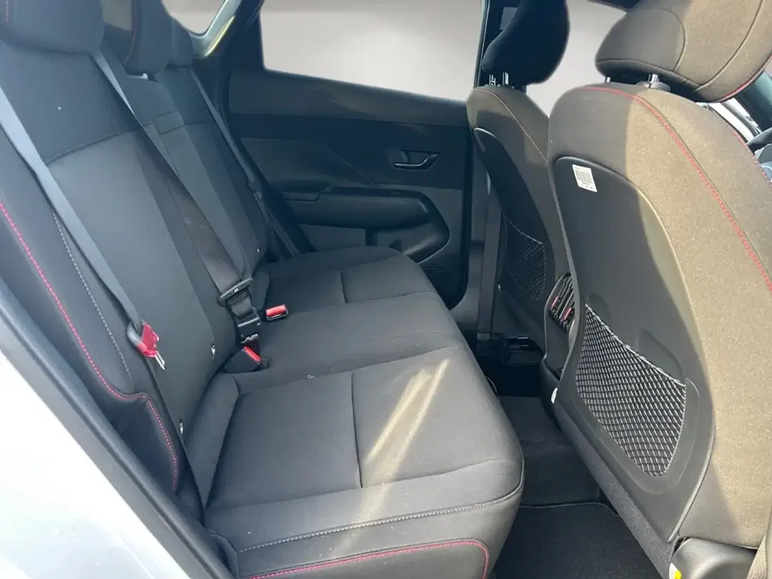 Hyundai KONA - Thumbnail 13